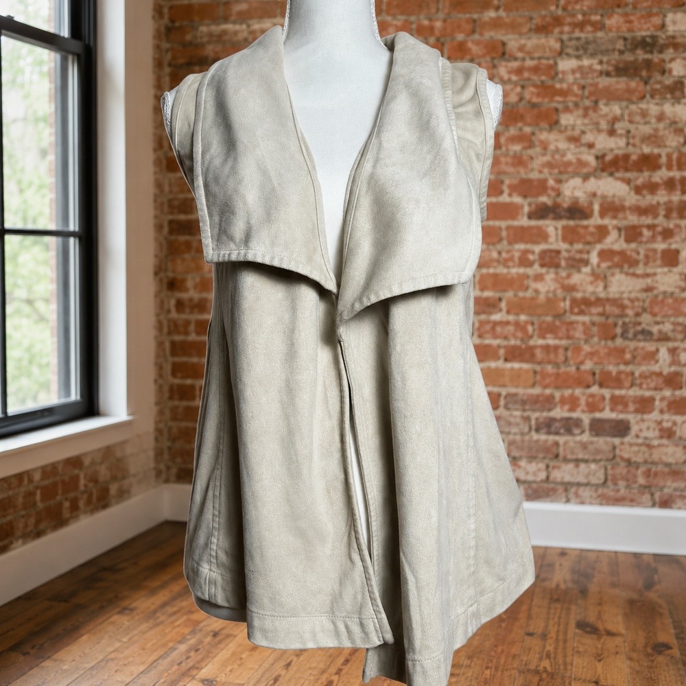 Juicy Couture Vest XS Draped Open Front Faux Suede‎ Fall Layering Preppy Western